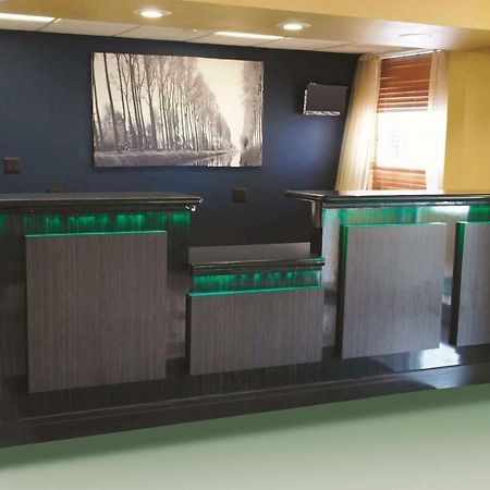 La Quinta Inn & Suites Tulsa Ngoại thất bức ảnh