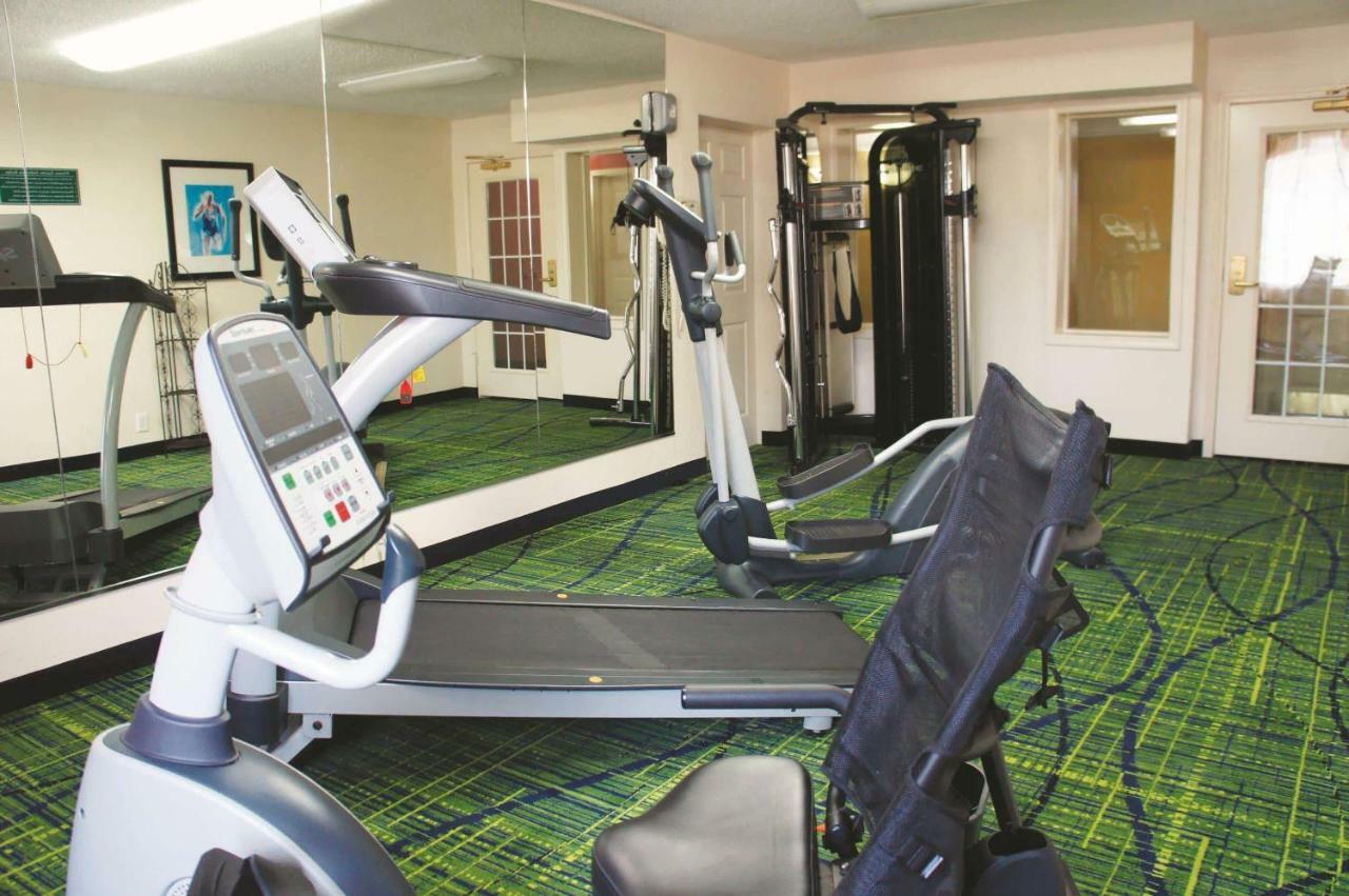 La Quinta Inn & Suites Tulsa Ngoại thất bức ảnh